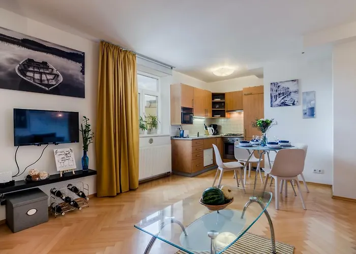 Prague 1 Sunny Apt With Terrace By Michal&Friends