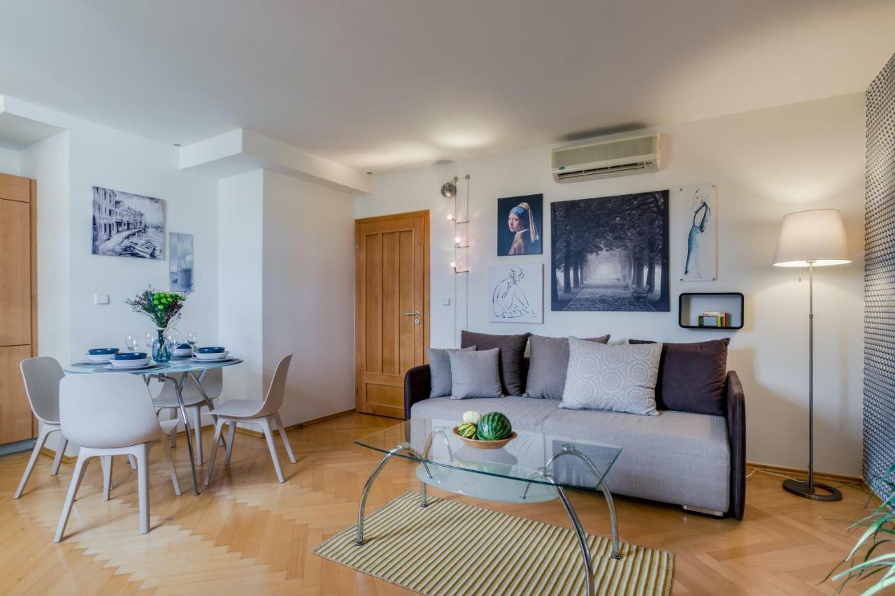 1 Sunny With Terrace By Michal&friends Apartment Prag